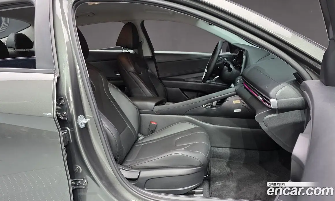 Hyundai Avante 2023 1.6 автомат (гидро), фото 16 Hyundai Avante 2023 1.6 автомат (гидро), фото 16