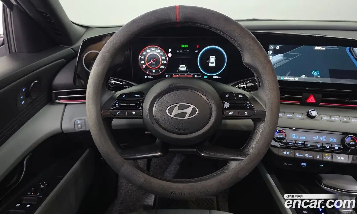 Hyundai Avante 2023 1.6 автомат (гидро), фото 19