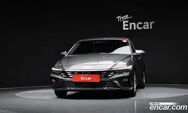 Hyundai Avante 2024 1.6 автомат (гидро), миниатюра 3