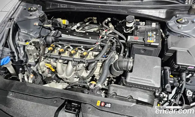 Hyundai Avante 2024 1.6 автомат (гидро), миниатюра 6