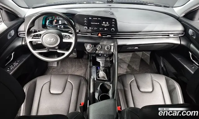 Hyundai Avante 2024 1.6 автомат (гидро), миниатюра 10