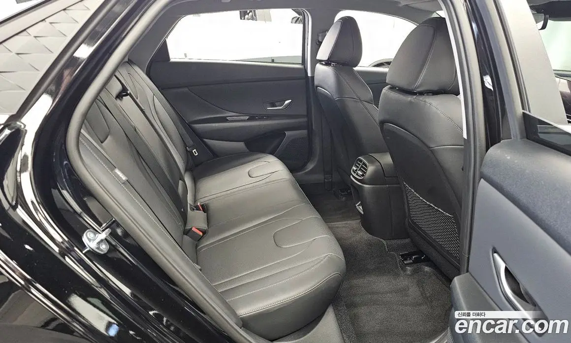 Hyundai Avante 2025 1.6 автомат (гидро), фото 18