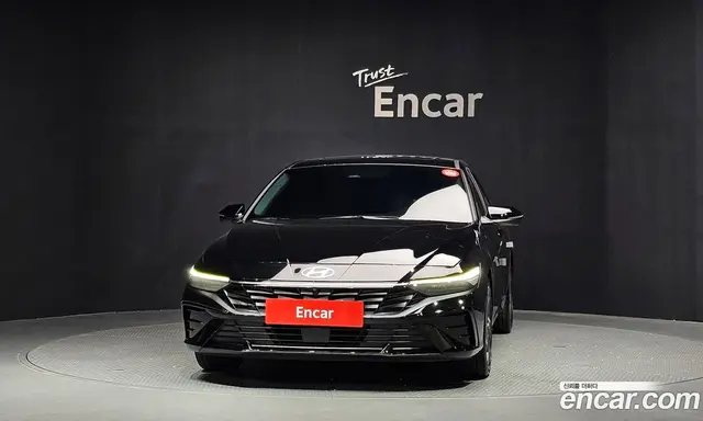 Hyundai Avante 2025 1.6 автомат (гидро), миниатюра 3