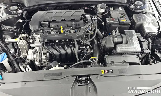 Hyundai Avante 2025 1.6 автомат (гидро), миниатюра 6