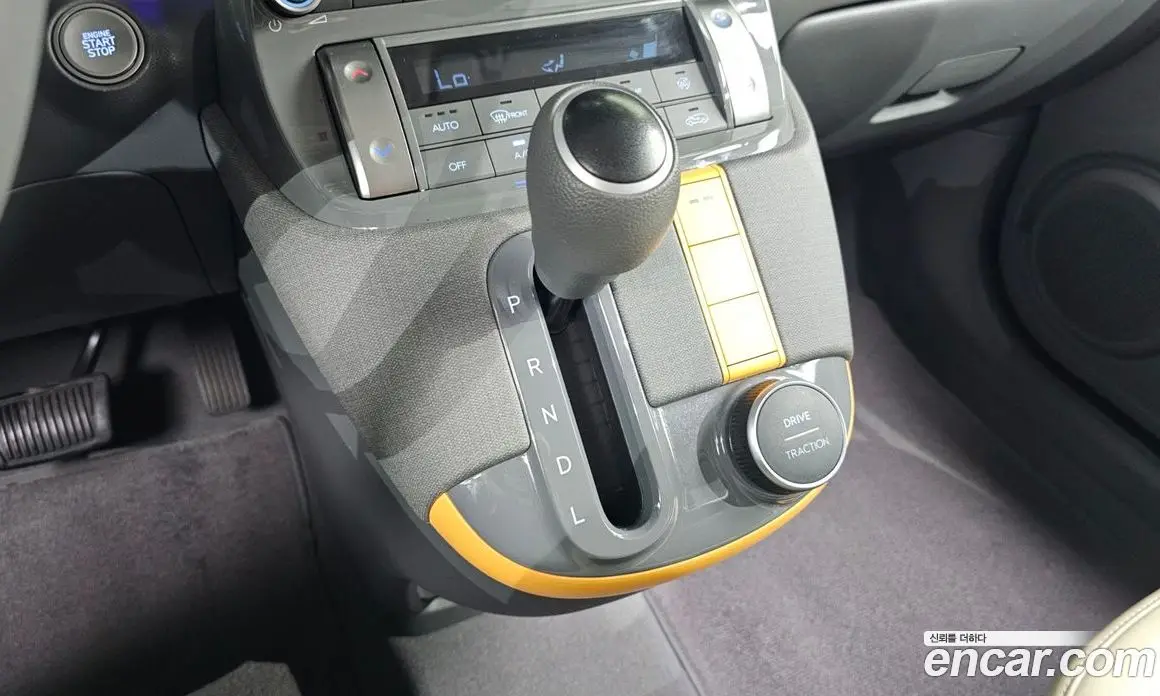 Hyundai Casper 2023 1.0 автомат (гидро), фото 12