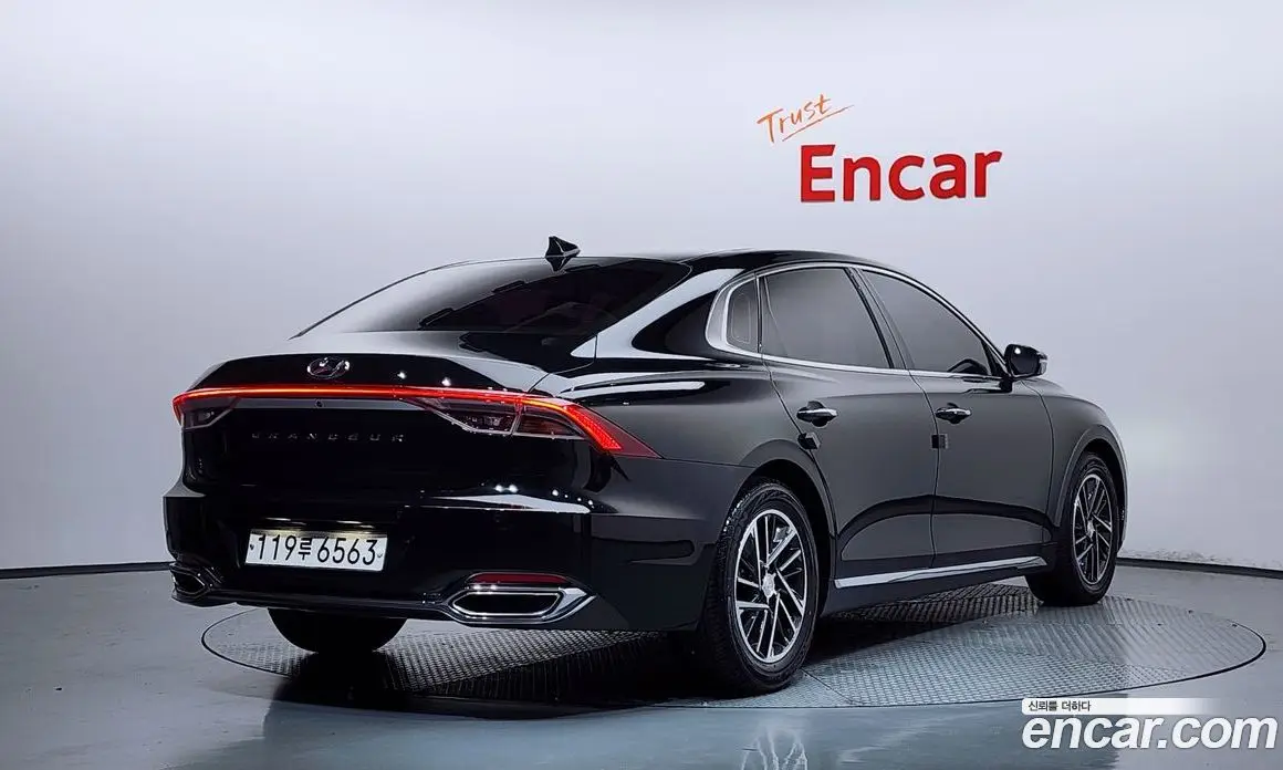 Hyundai Grandeur 2020 2.5 автомат (гидро), фото 1 Hyundai Grandeur 2020 2.5 автомат (гидро), фото 1