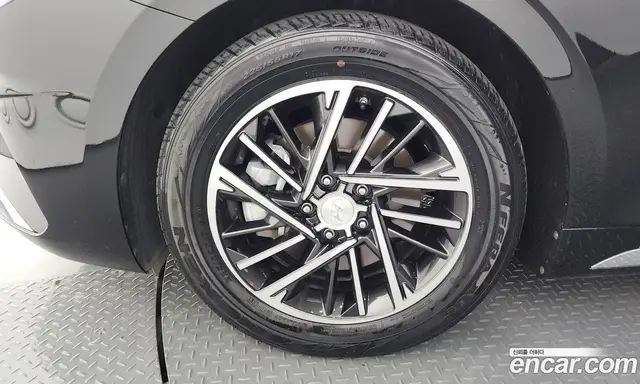 Hyundai Grandeur 2020 2.5 автомат (гидро), миниатюра 4 Hyundai Grandeur 2020 2.5 автомат (гидро), миниатюра 4