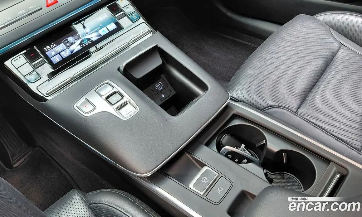 Hyundai Grandeur 2022 2.4 автомат (гидро), фото 12 Hyundai Grandeur 2022 2.4 автомат (гидро), фото 12