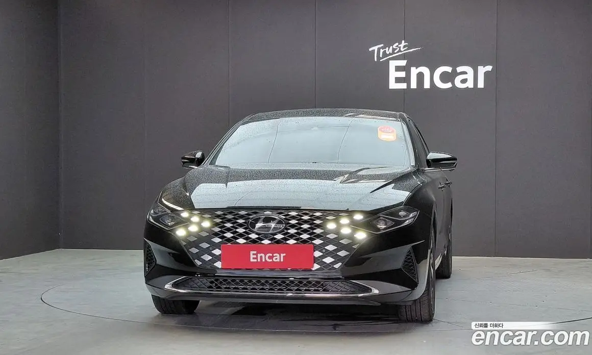 Hyundai Grandeur 2022 2.4 автомат (гидро), фото 3 Hyundai Grandeur 2022 2.4 автомат (гидро), фото 3