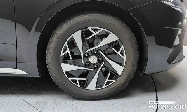 Hyundai Grandeur 2022 2.4 автомат (гидро), миниатюра 7 Hyundai Grandeur 2022 2.4 автомат (гидро), миниатюра 7