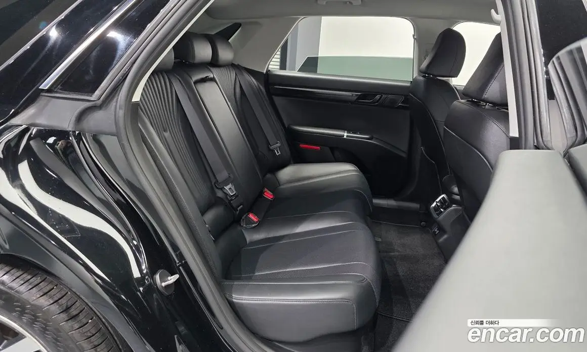Hyundai Grandeur 2023 1.6 автомат (гидро), фото 18 Hyundai Grandeur 2023 1.6 автомат (гидро), фото 18