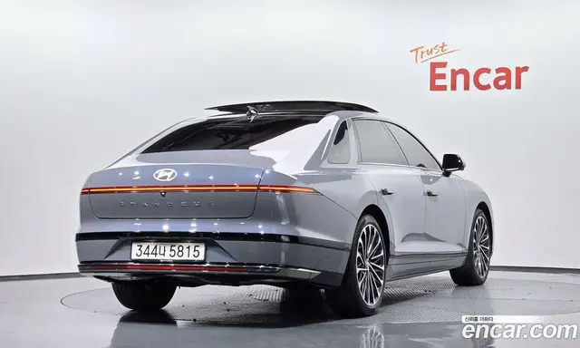 Hyundai Grandeur, 2025, 4 880 км