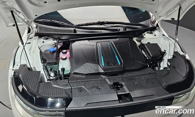 Hyundai Ioniq 5 2023 0.1 автомат (гидро), миниатюра 6 Hyundai Ioniq 5 2023 0.1 автомат (гидро), миниатюра 6