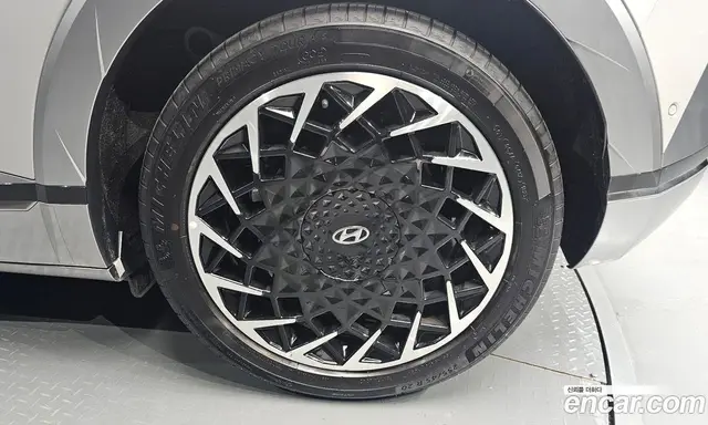 Hyundai Ioniq 5 2024 0.1 автомат (гидро), миниатюра 6