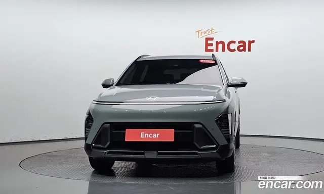Hyundai Kona 2023 1.6 автомат (гидро), миниатюра 2