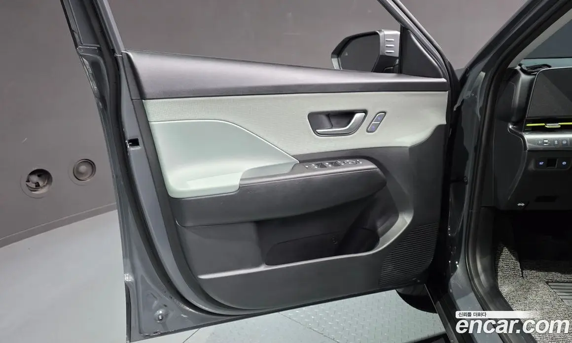 Hyundai Kona 2025 1.6 автомат (гидро), фото 14 Hyundai Kona 2025 1.6 автомат (гидро), фото 14