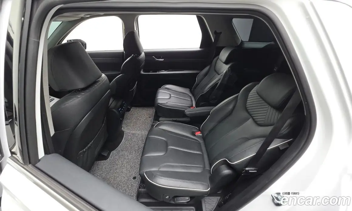 Hyundai Palisade 2023 2.2 автомат (гидро), фото 16 Hyundai Palisade 2023 2.2 автомат (гидро), фото 16