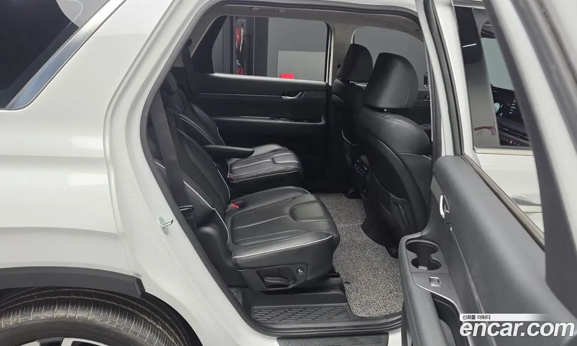 Hyundai Palisade 2023 2.2 автомат (гидро), фото 18 Hyundai Palisade 2023 2.2 автомат (гидро), фото 18