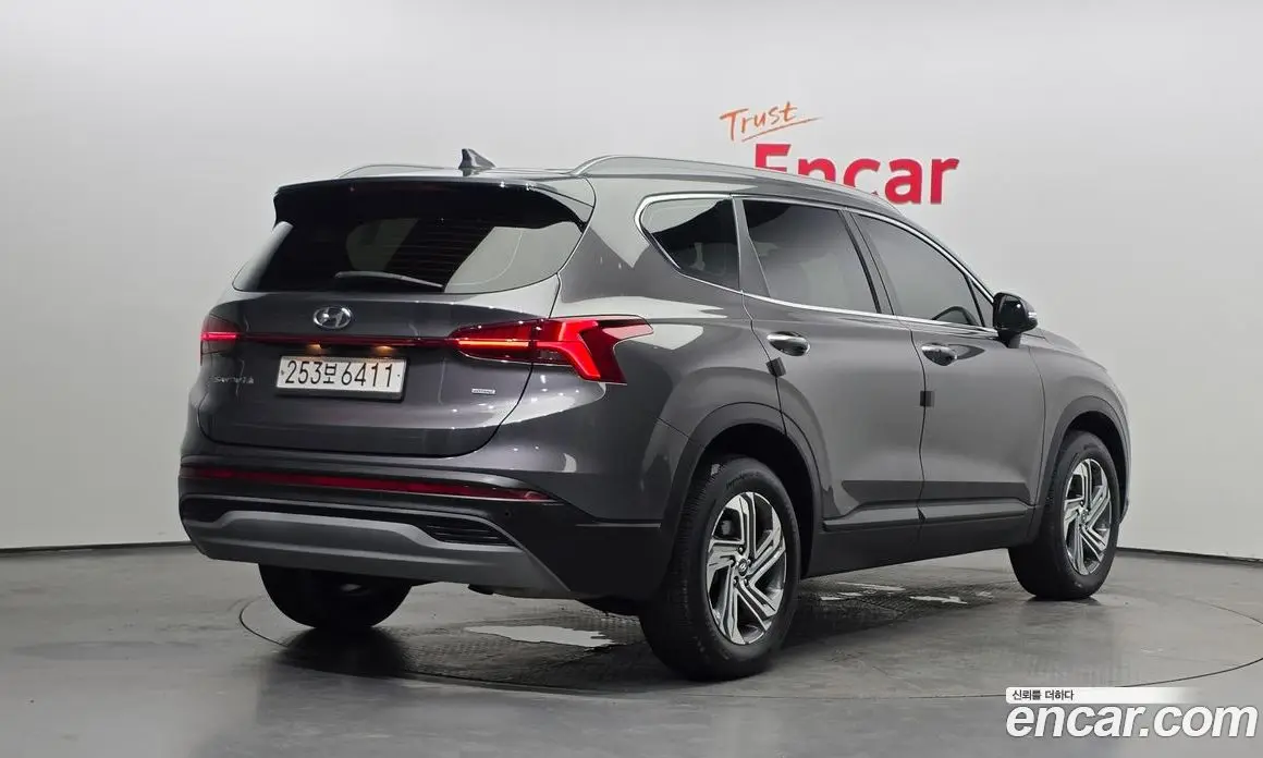 Hyundai Santa Fe 2023 2.5 автомат (гидро), фото 2 Hyundai Santa Fe 2023 2.5 автомат (гидро), фото 2