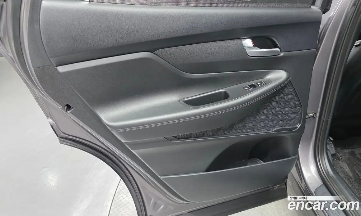 Hyundai Santa Fe 2023 2.5 автомат (гидро), фото 15 Hyundai Santa Fe 2023 2.5 автомат (гидро), фото 15