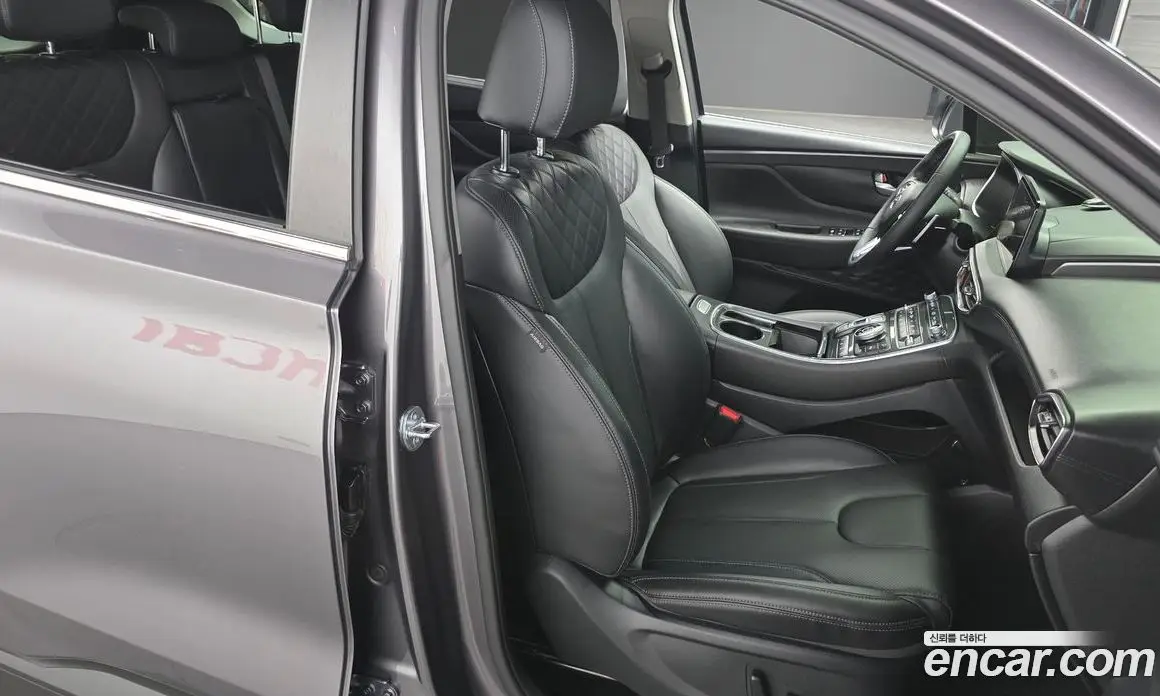 Hyundai Santa Fe 2023 2.5 автомат (гидро), фото 16 Hyundai Santa Fe 2023 2.5 автомат (гидро), фото 16