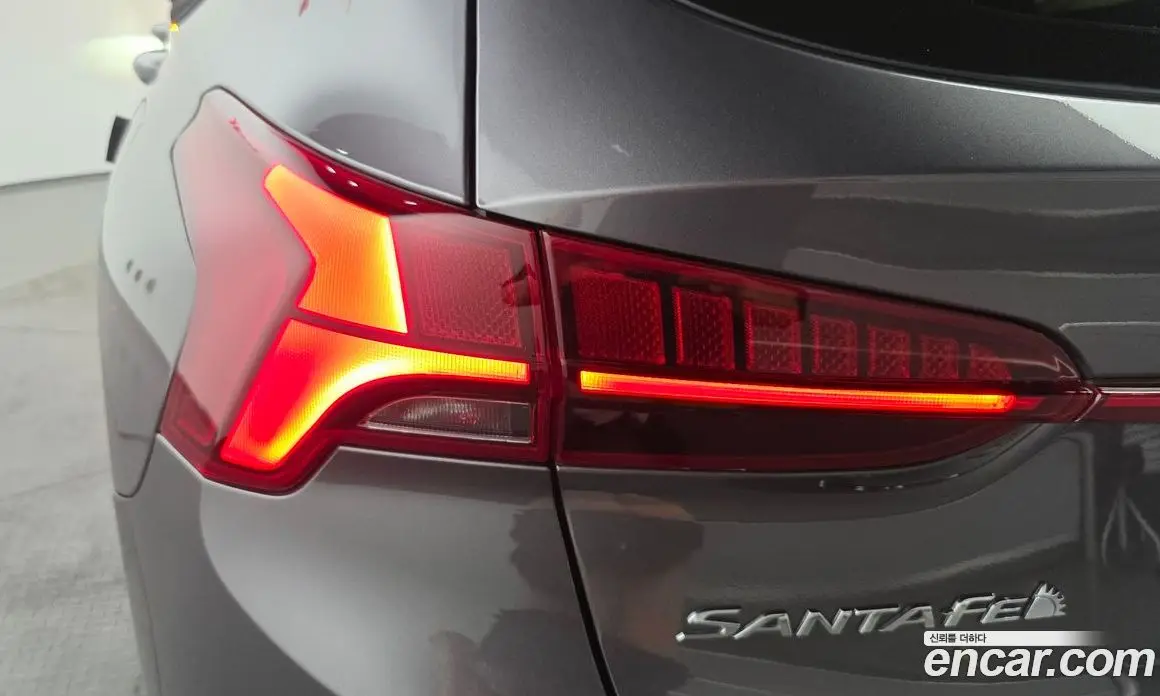 Hyundai Santa Fe 2023 2.5 автомат (гидро), фото 9 Hyundai Santa Fe 2023 2.5 автомат (гидро), фото 9