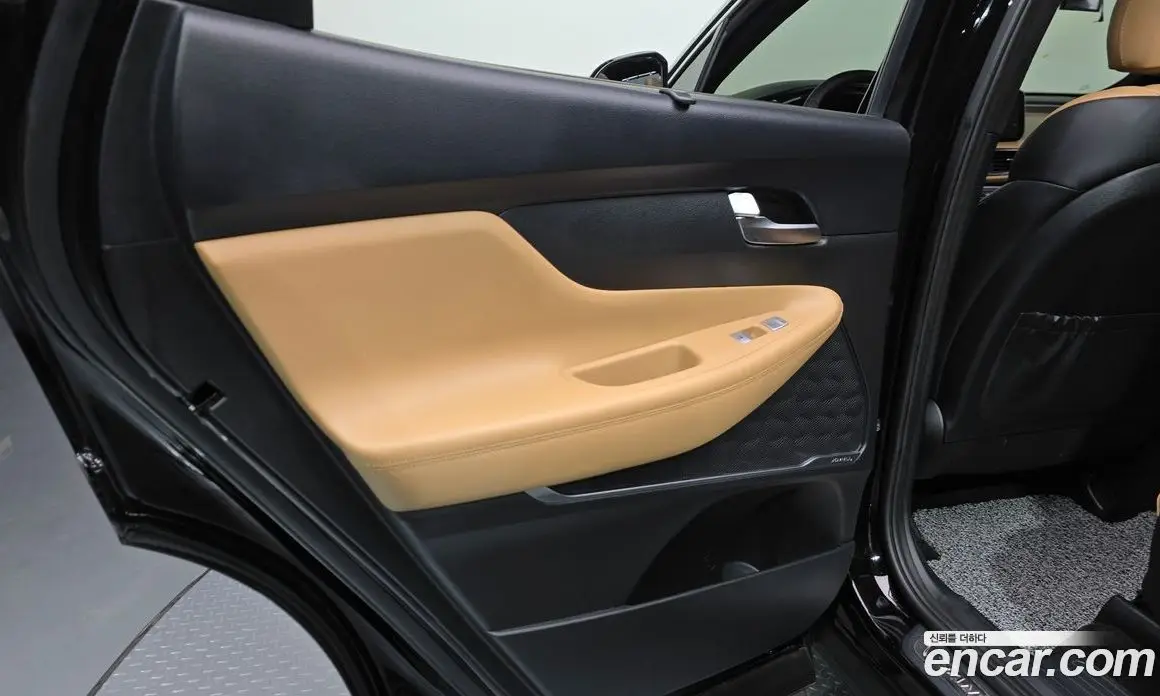 Hyundai Santa Fe 2023 2.5 автомат (гидро), фото 14 Hyundai Santa Fe 2023 2.5 автомат (гидро), фото 14