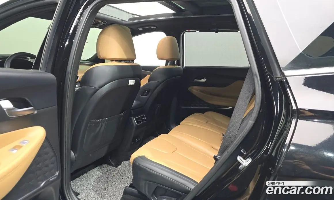 Hyundai Santa Fe 2023 2.5 автомат (гидро), фото 16 Hyundai Santa Fe 2023 2.5 автомат (гидро), фото 16