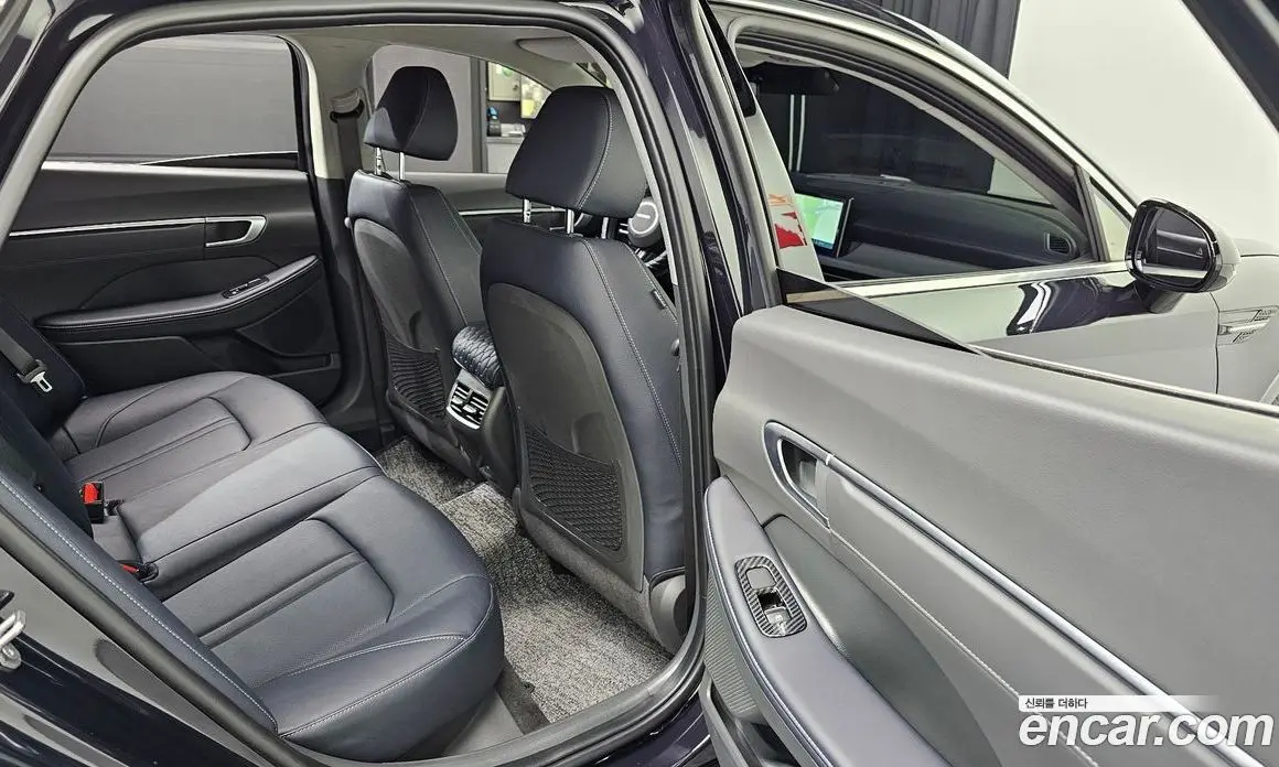 Hyundai Sonata 2023 1.6 автомат (гидро), фото 17 Hyundai Sonata 2023 1.6 автомат (гидро), фото 17