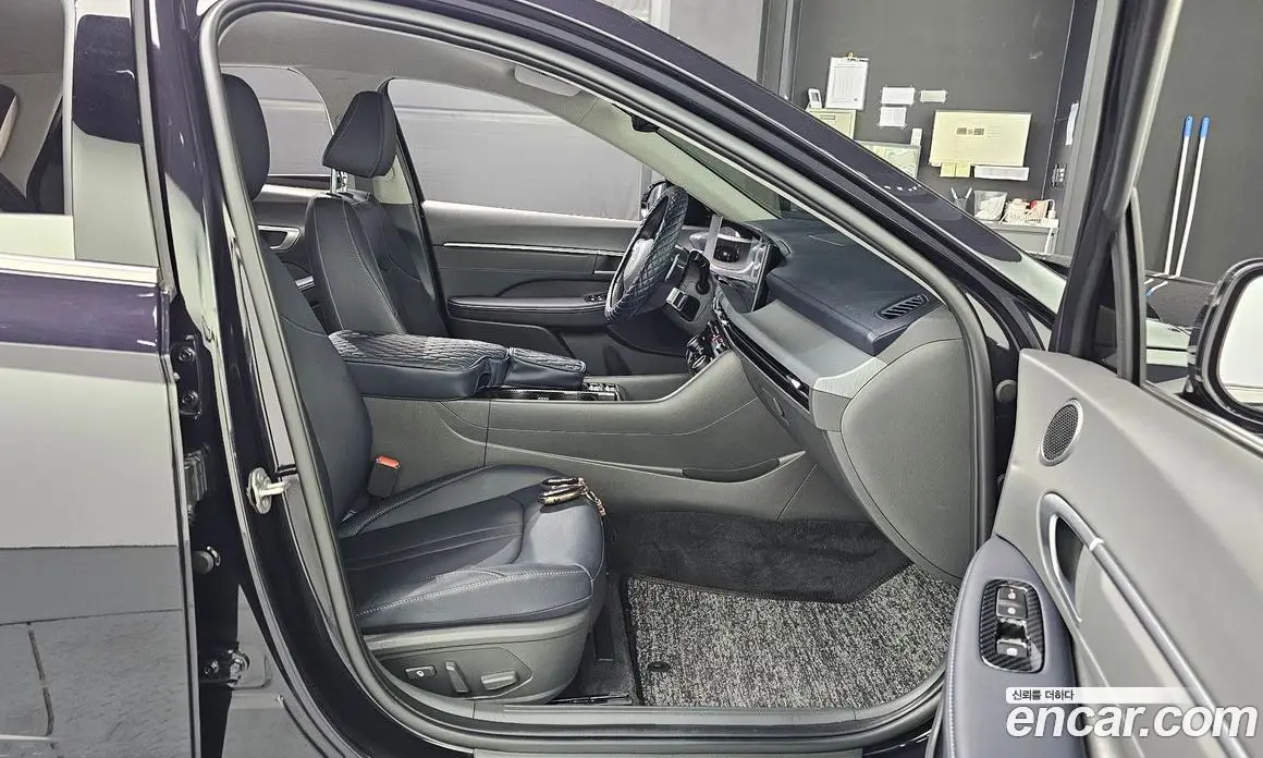 Hyundai Sonata 2023 1.6 автомат (гидро), фото 18 Hyundai Sonata 2023 1.6 автомат (гидро), фото 18