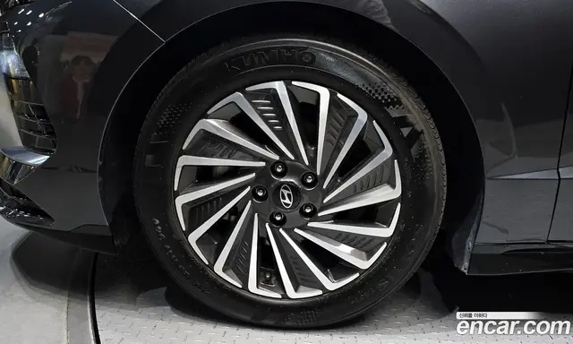 Hyundai Sonata 2024 2.0 автомат (гидро), миниатюра 5