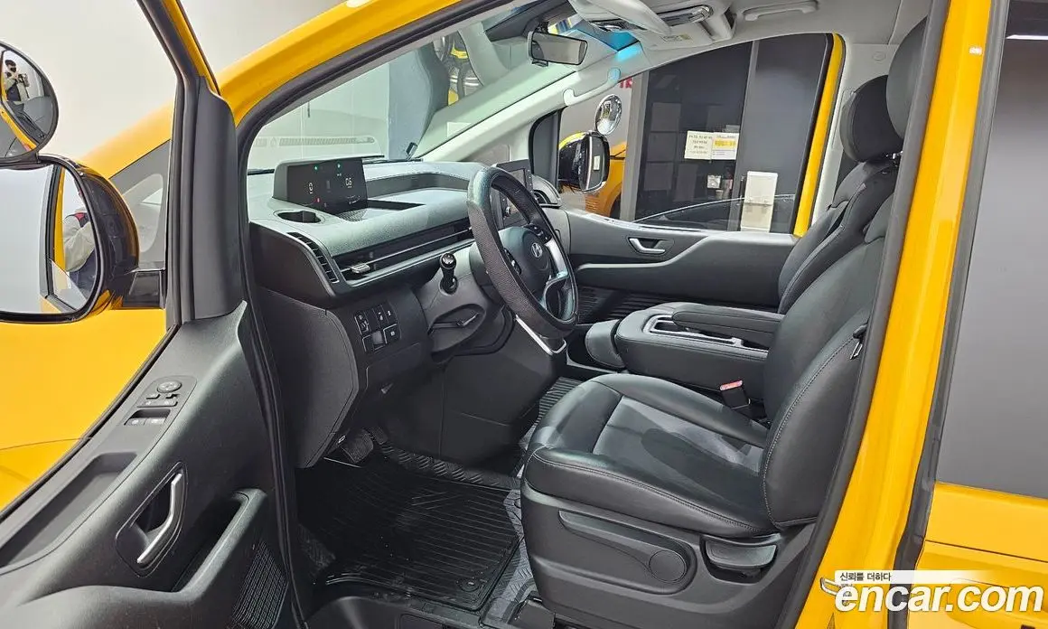 Hyundai Staria 2025 3.5 автомат (гидро), фото 13 Hyundai Staria 2025 3.5 автомат (гидро), фото 13
