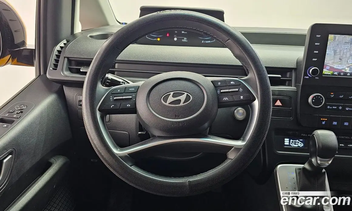 Hyundai Staria 2025 3.5 автомат (гидро), фото 19 Hyundai Staria 2025 3.5 автомат (гидро), фото 19