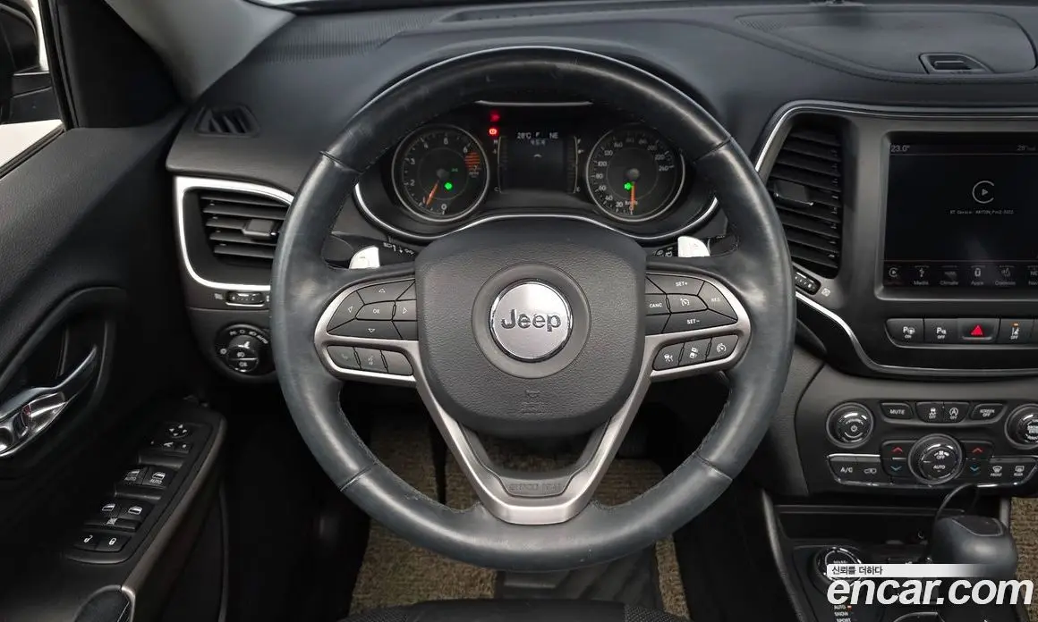 Jeep Cherokee 2019 2.4 автомат (гидро), фото 18