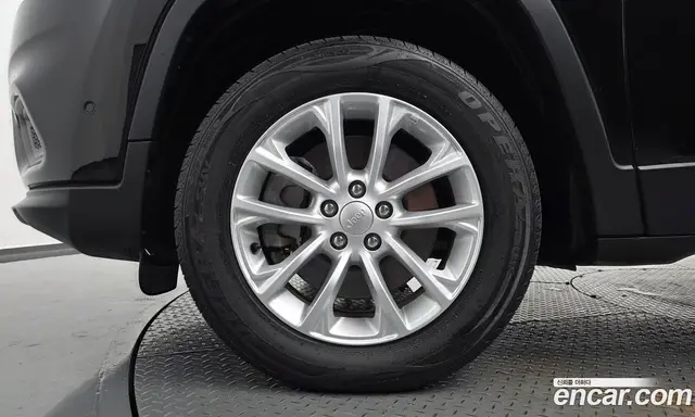 Jeep Cherokee 2019 2.4 автомат (гидро), миниатюра 4
