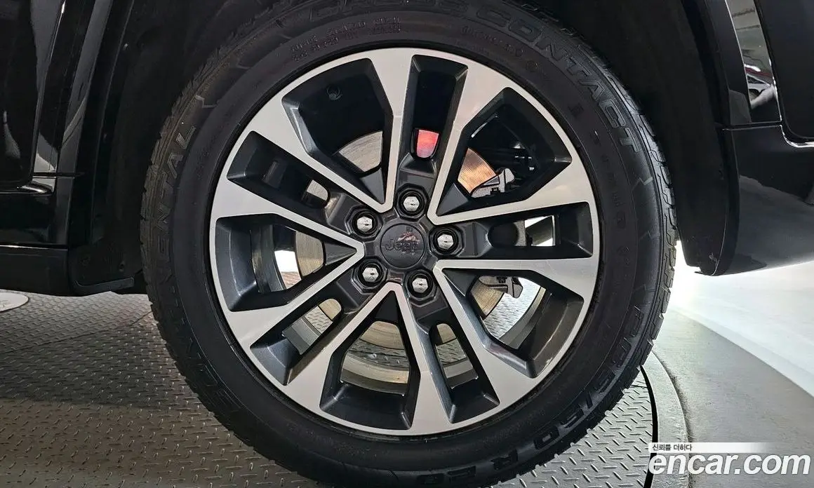 Jeep Cherokee 2023 3.6 автомат (гидро), фото 7 Jeep Cherokee 2023 3.6 автомат (гидро), фото 7