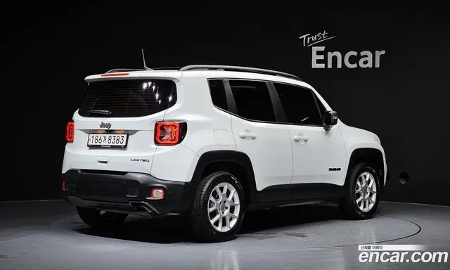 Jeep Renegade 2020 2.4 автомат (гидро), миниатюра 2 Jeep Renegade 2020 2.4 автомат (гидро), миниатюра 2