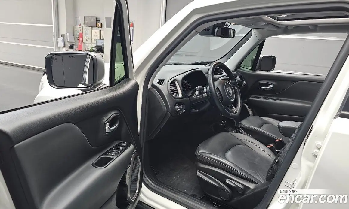 Jeep Renegade 2020 2.4 автомат (гидро), фото 13 Jeep Renegade 2020 2.4 автомат (гидро), фото 13