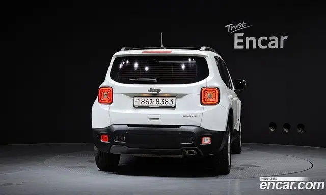 Jeep Renegade 2020 2.4 автомат (гидро), миниатюра 4 Jeep Renegade 2020 2.4 автомат (гидро), миниатюра 4