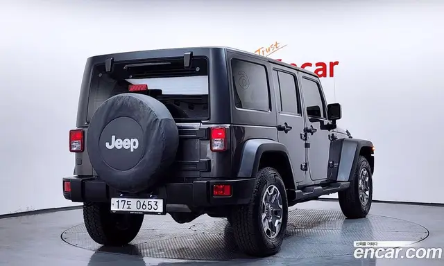 Jeep Wrangler 2016 3.6 автомат (гидро), миниатюра 2 Jeep Wrangler 2016 3.6 автомат (гидро), миниатюра 2