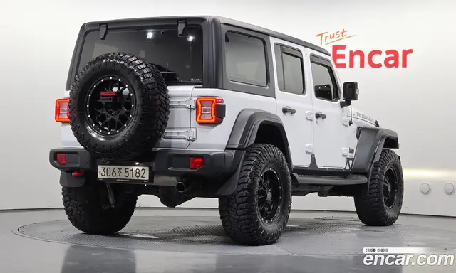 Jeep Wrangler 2020 2.0 автомат (гидро), миниатюра 2