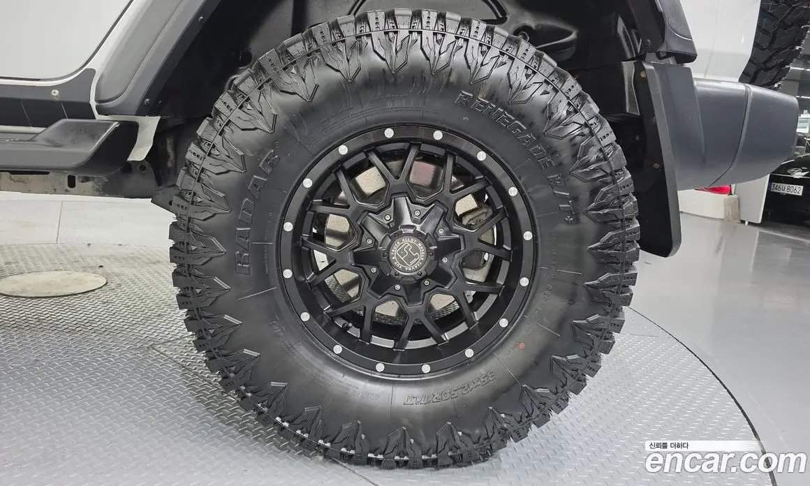 Jeep Wrangler 2020 2.0 автомат (гидро), фото 7