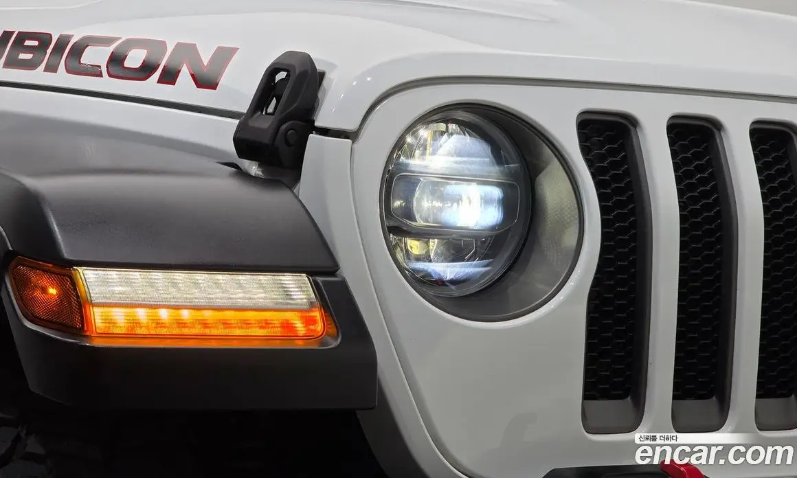Jeep Wrangler 2020 2.0 автомат (гидро), фото 8