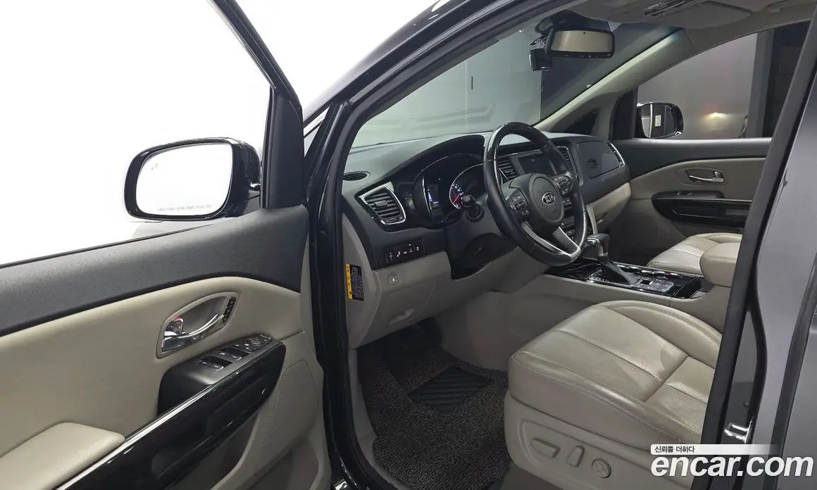 Kia Carnival 2020 2.2 автомат (гидро), фото 13 Kia Carnival 2020 2.2 автомат (гидро), фото 13