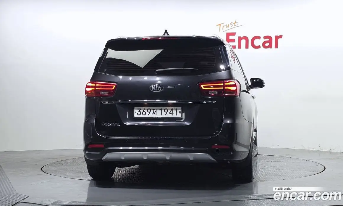 Kia Carnival 2020 2.2 автомат (гидро), фото 4 Kia Carnival 2020 2.2 автомат (гидро), фото 4