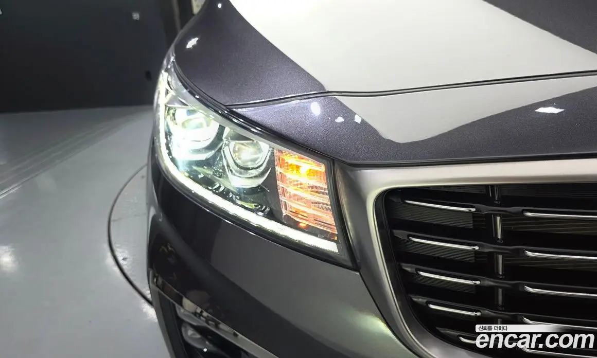 Kia Carnival 2020 2.2 автомат (гидро), фото 8 Kia Carnival 2020 2.2 автомат (гидро), фото 8