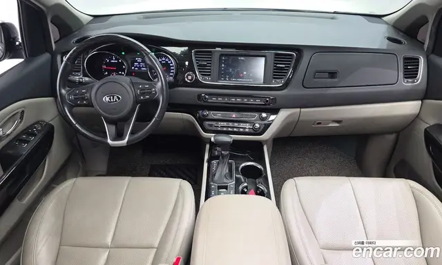Kia Carnival 2020 2.2 автомат (гидро), миниатюра 10 Kia Carnival 2020 2.2 автомат (гидро), миниатюра 10