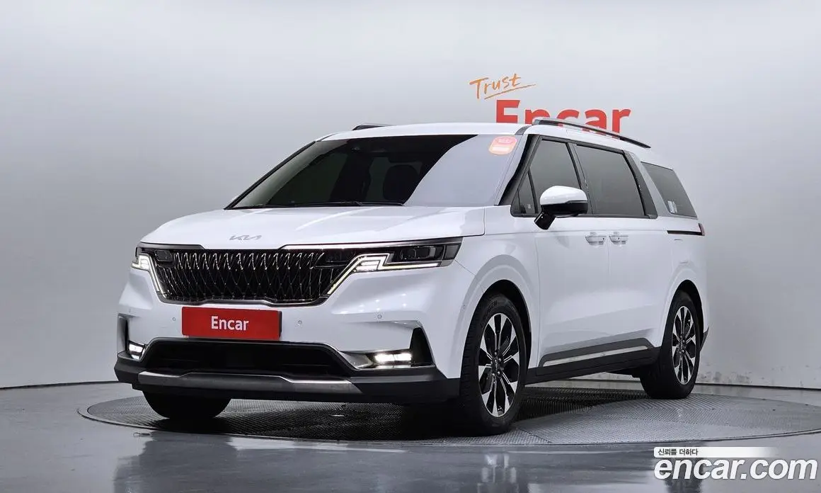 Kia Carnival 2022 3.5 автомат (гидро), фото 1 Kia Carnival 2022 3.5 автомат (гидро), фото 1