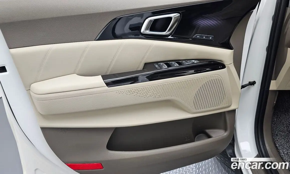 Kia Carnival 2022 3.5 автомат (гидро), фото 14 Kia Carnival 2022 3.5 автомат (гидро), фото 14