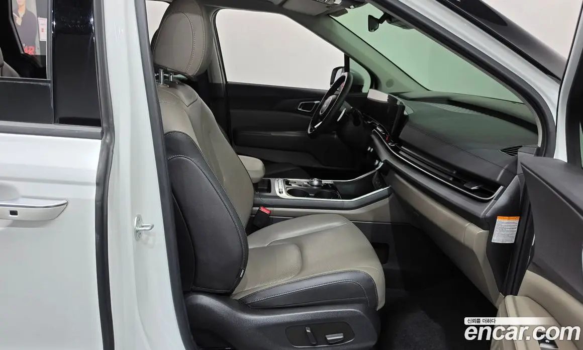 Kia Carnival 2024 1.6 автомат (гидро), фото 15 Kia Carnival 2024 1.6 автомат (гидро), фото 15